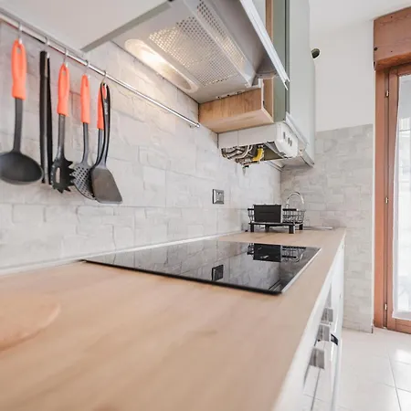 Apartment Rife House - 10 Min Da Fiera & Wi-fi Verona
