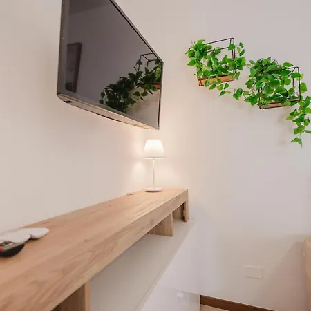 Rife House - 10 Min Da Fiera & Wi-fi